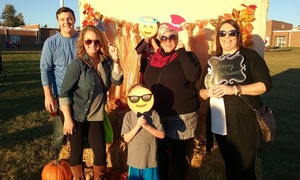 Clever PTA Sponsors Successful Fall Festival